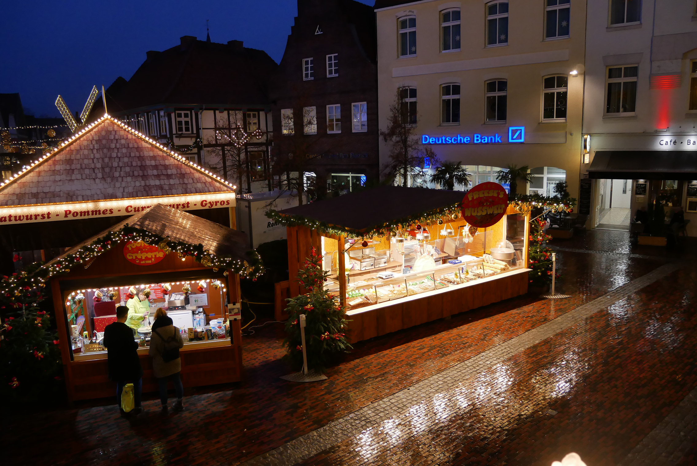 Wie ist die Stimmung auf dem Lingener Weihnachtsmarkt? Ems Vechte Welle