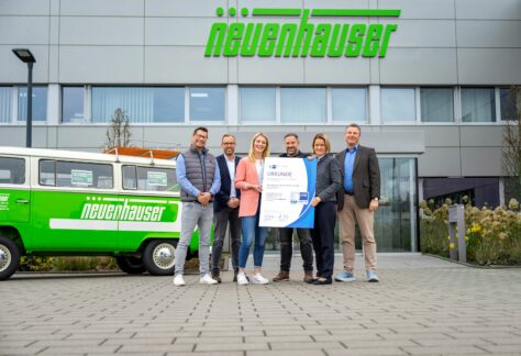 Neuenhauser Maschinenbau GmbH mit dem IHK-Qualitätssiegel "TOP-Ausbildung" ausgezeichnet
