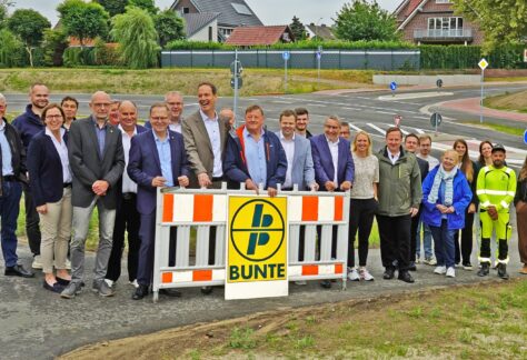 Neuer Verkehrsknotenpunkt in Salzbergen offiziell freigegeben