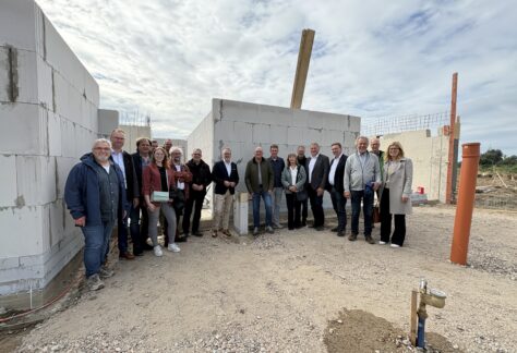 Grundstein für neue Tennishalle mit angeschlossenem Schießstand in Meppen gelegt
