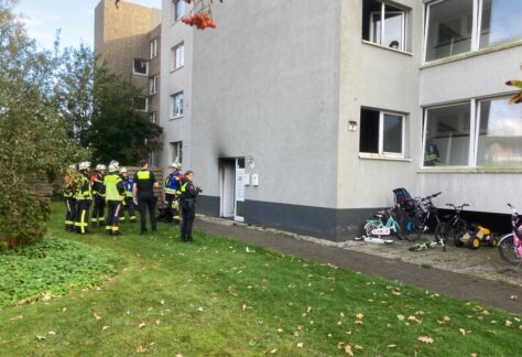 E-Scooter-Akku löst vermutlich Feuer in einem Mehrfamilienhaus in Salzbergen aus